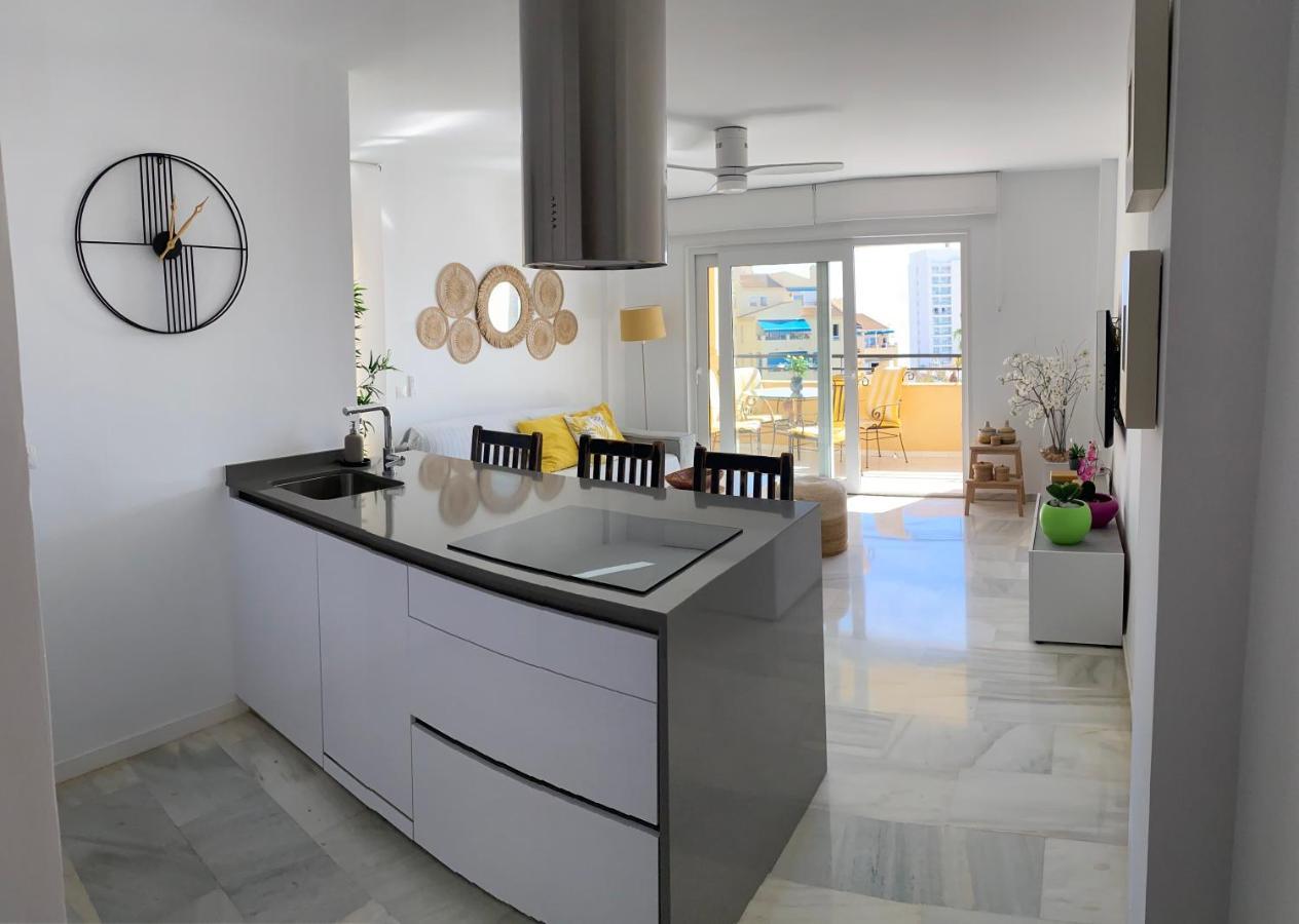 Ocean Casino Apartment Benalmadena Exterior photo
